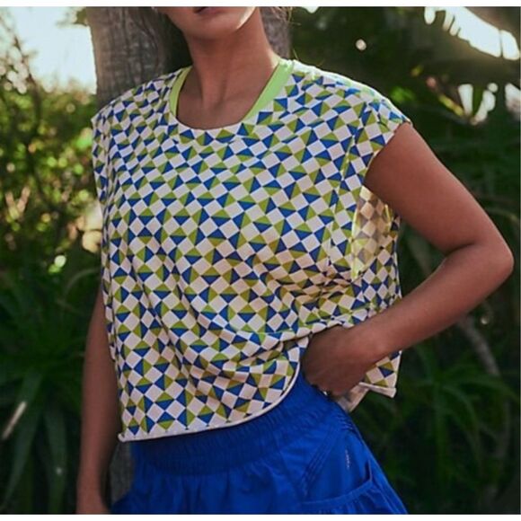 Free People FP Movement Trippy Geo Blue Printed Muscle Tank Cropped Active Top S - Picture 4 of 9